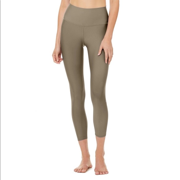 ALO Yoga Pants - Alo 7/8 High-Waist Airlift Legging
